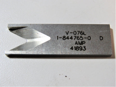 Amp 1-844765-0 V076L Wire Insulation Strip Blade