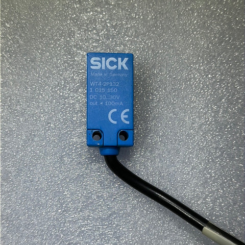 Sick 1015150 Photoelectric Sensor WT4-2P132