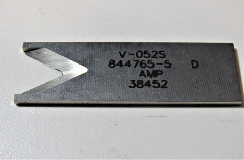 Amp 844765-5 V052S Wire Insulation Strip Blade