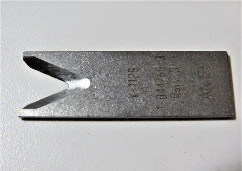Amp 1-844765-3 V112S Wire Insulation Strip Blade