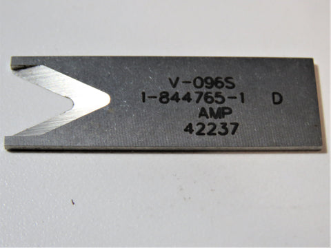 Amp 1-844765-1 V096S Wire Insulation Strip Blade